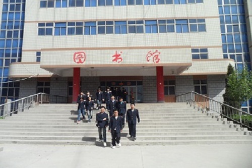 初中起點學習電子商務(wù)專業(yè)課程難不難？