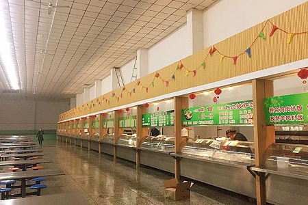 石家莊鐵路職業(yè)技工學(xué)校食堂需要帶飯盆嗎？