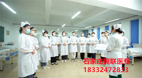 初中學(xué)醫(yī)護專業(yè)上3+3好還是3+2好？