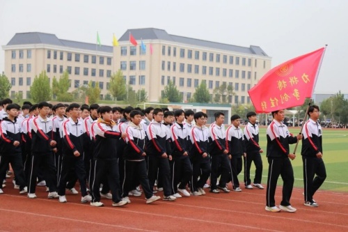 承德 5 貧困縣專屬！石家莊東華鐵路學(xué)校助學(xué)補(bǔ)助政策全攻略