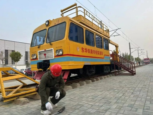 內(nèi)燃機(jī)車司機(jī)是不是不好找工作？