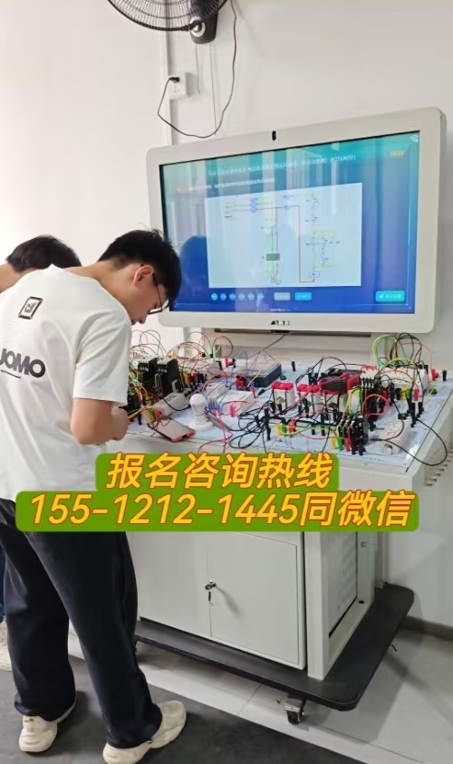 鹿泉區(qū)去哪報(bào)名考取電工證 低壓電工證哪里報(bào)名